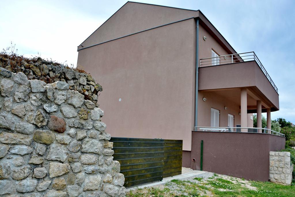 Apartments Clara Nin Exterior photo